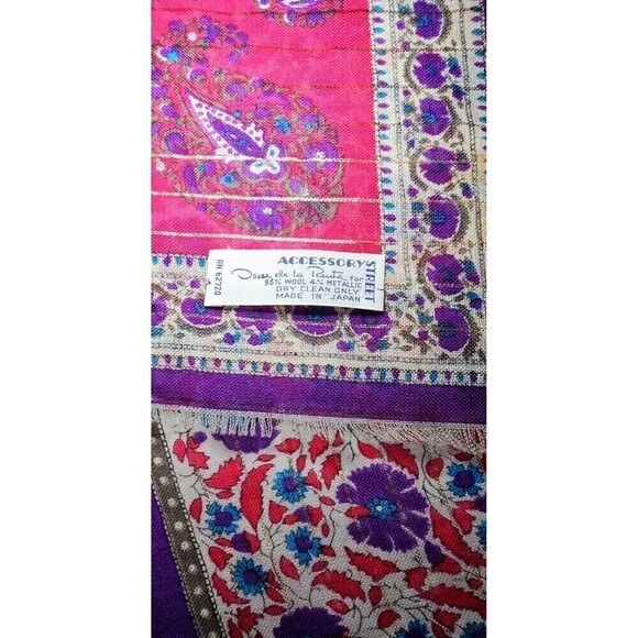 OSCAR DE LA RENTA Vintage Floral Wool Made In Japan Square Scarf 31x32 In - Picture 3 of 4